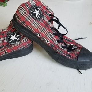 Used red plaid converse